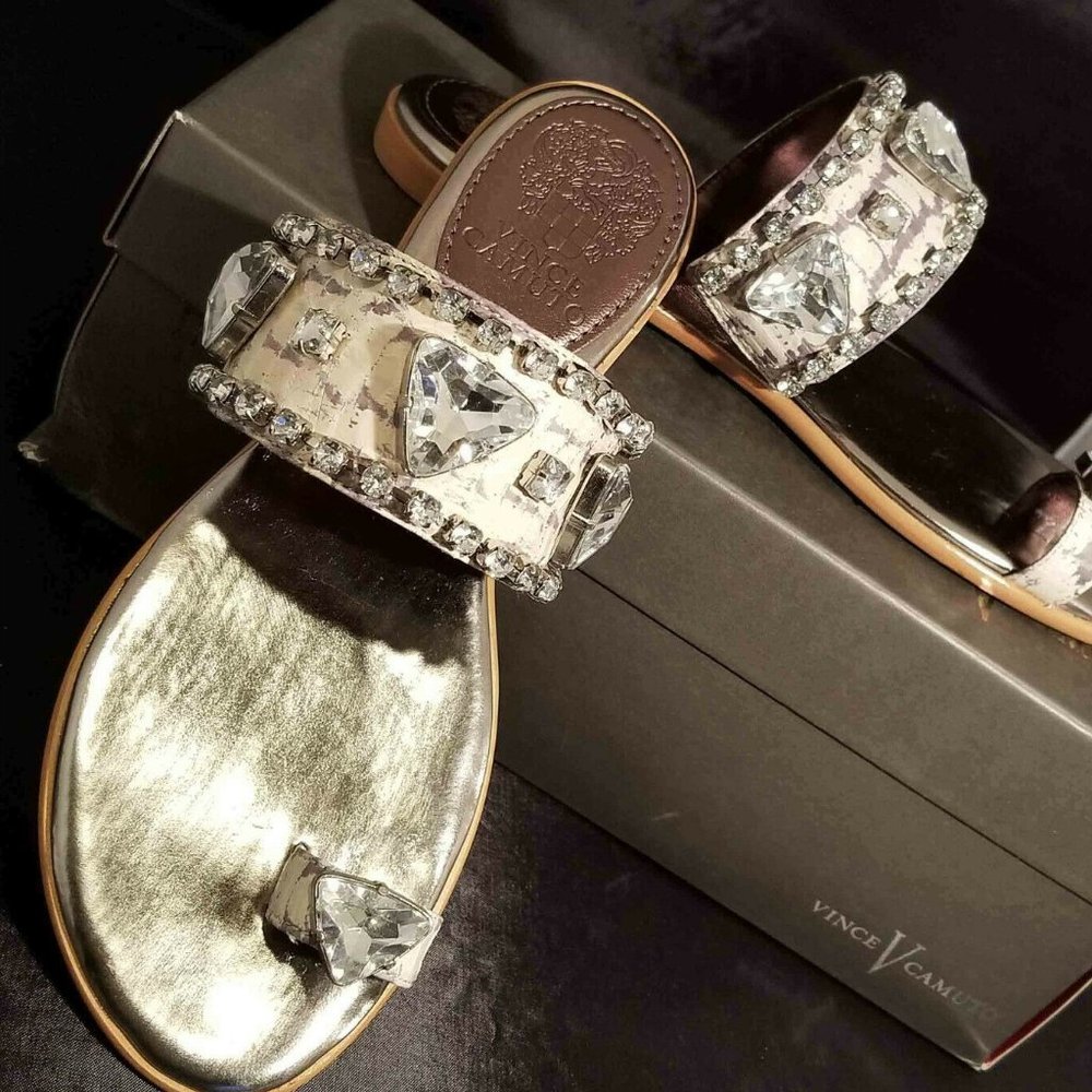 Vince Camuto Alisan Bejeweled Toe Loop Sandals NIB